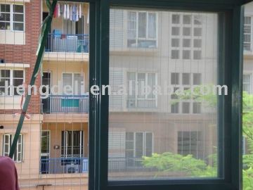 Invisible window screen