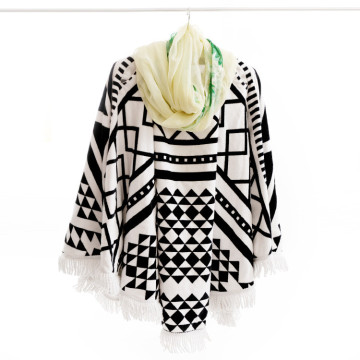 Diameter Geometric Pattern Shape Round Beach Towels