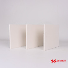 Lightweight Sandwich Board Substrate for Efficient Design