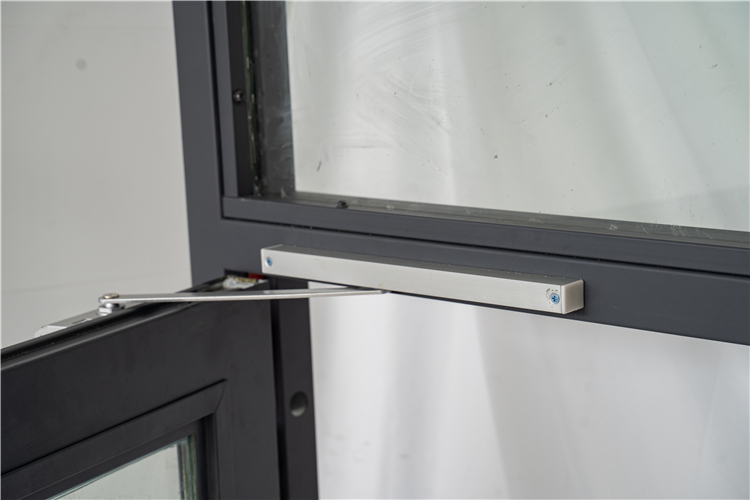 China Manufacturer Removable Type Steel Fire Proof Window