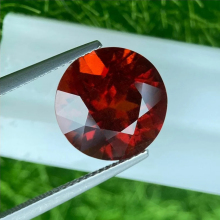 Red Garnet Round Diamond Cutting Process Custom Wholesale