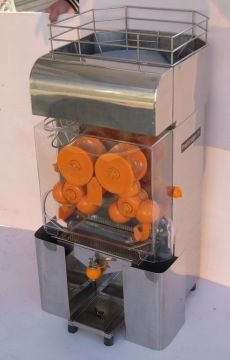 Orange Squeezer Industrial Juice Maker