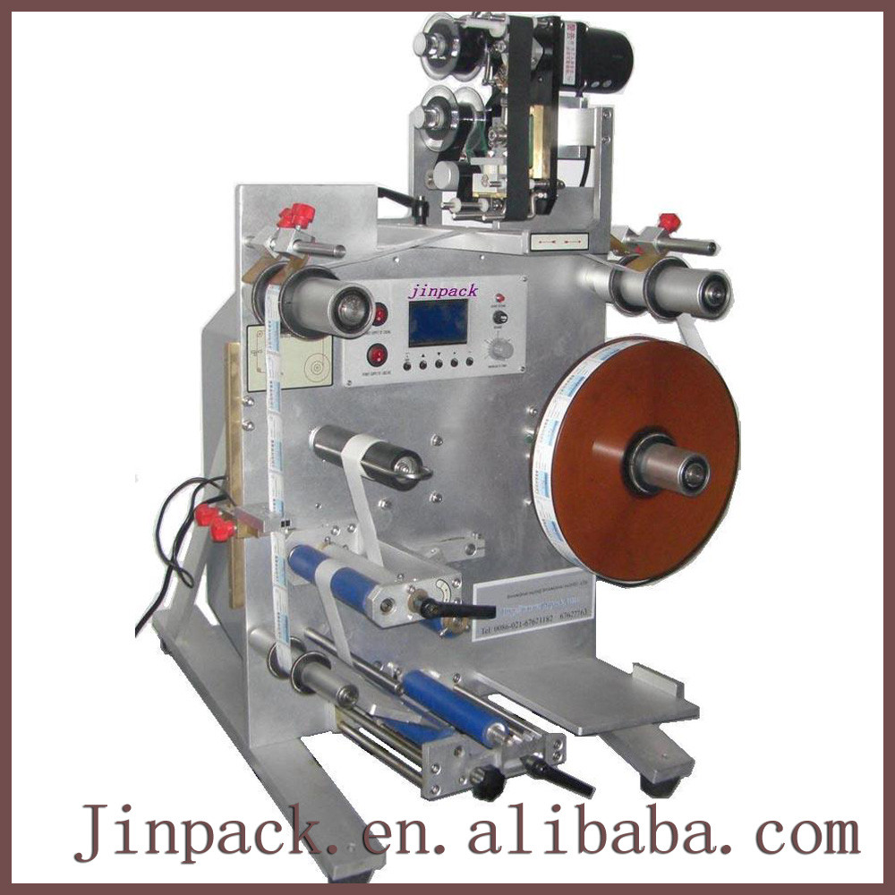 Semi-automatic high quality hand operated label applicator