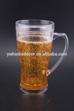 Hot selling summer plastic beer ice mug with yellow liquid and handle