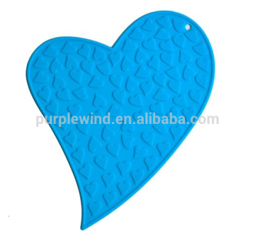 heart shape heat resistant silicone mat