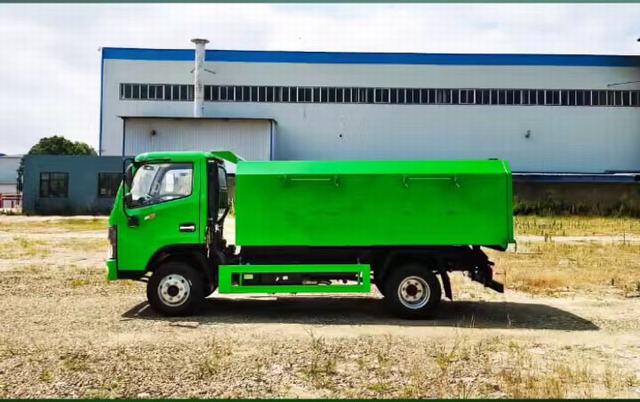 تفريغ سعر الشاحنة 4x2 6x4 8x4 Tipper Truck