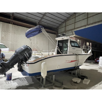 Luxury Power Boat: Motor Yacht & Sports Luxury Boat