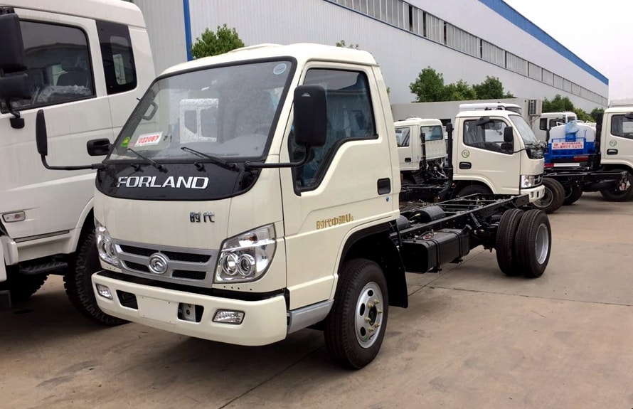 foton 3000l water truck chassis 1