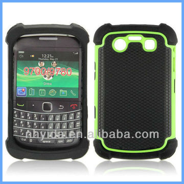 Hard Hybrid Rugged Case For Blackberry 9700 Green