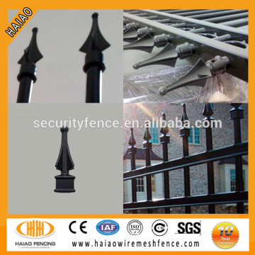 2014 TOP selling steel parking lot fence