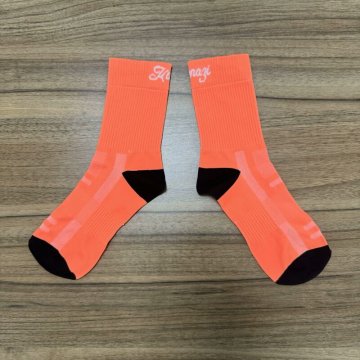 Custom Outdoor Athletic Socks: Polyamide Nylon Cycling Socks in Bright Orange for Men
