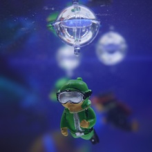 Aquanaut Fish Tank Floating Aquarium Decoration