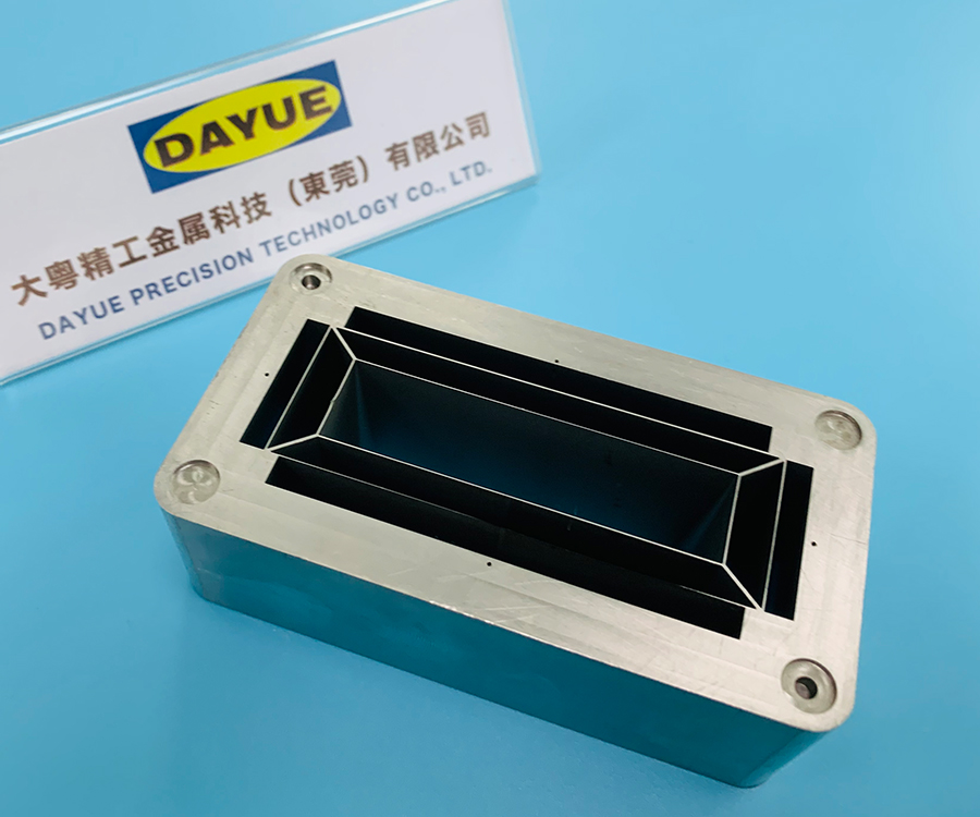 Mirror Discharge Custom Core Insert Cavities