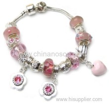 Fashionable Metal Bracelets With Acylic-beads?