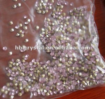 Resin rhinestone chaton