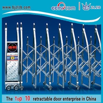 Folding factory security gate trackless driveway gate steel barriers gates