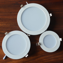 Hot sale Aluminum housing panel lighting 120 degree recessed led down light home