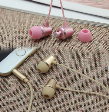 Best sound reducing phone earbuds