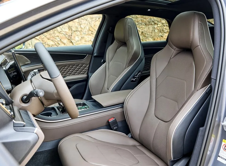 Chinese Byd E2 EV Cars Electric Car 401km Range Byd E2 2023 on Sale