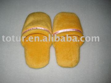 short velvet slipper