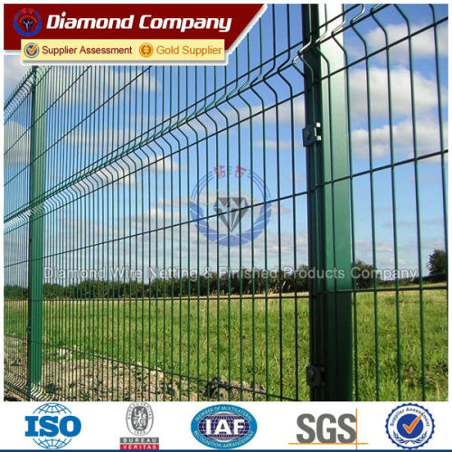 50x200mm mesh PVC Coated welded wire fence