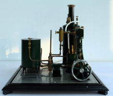 Single Cylinder Steam Engine Model