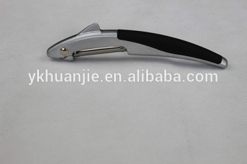 Easy Kitchen Tool distinctive fruit peeler