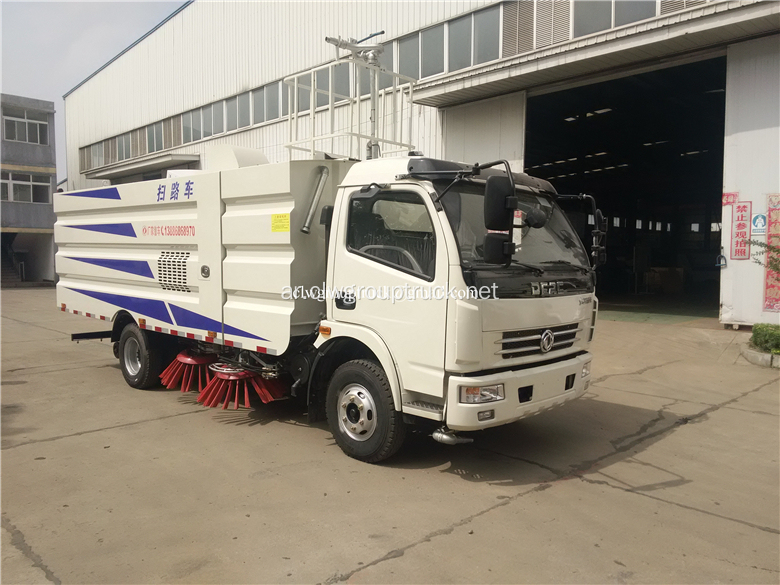 أرخص سعر 4x2 Runway Street Road Sweeper