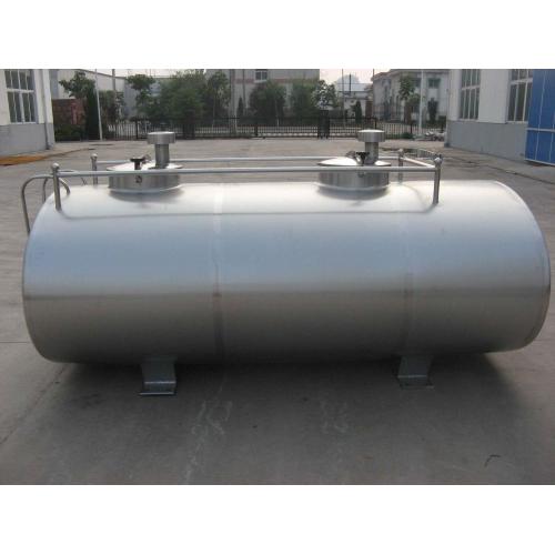 Fast cooling milk tank