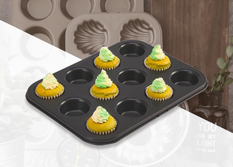 12 cavity muffin pan-black (7)