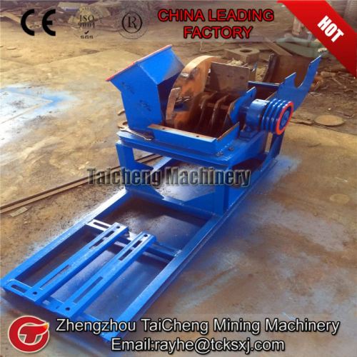 1900kg/h building templates wood crusher machine with CE