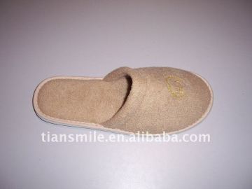 velour slipper