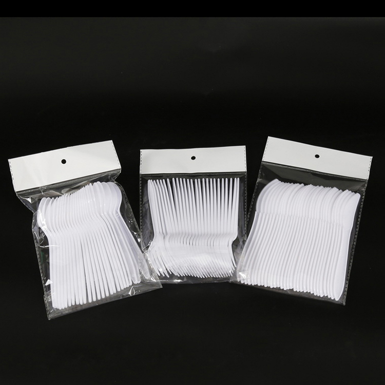 Eco-Friendly Disposable Dinner Cutlery Set Plastic Knife Fork Spoon and Napkin