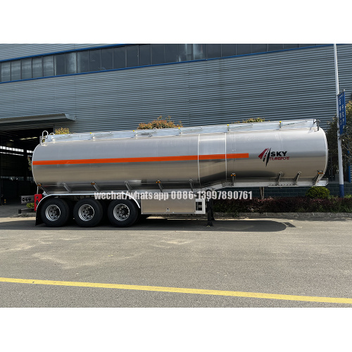 Camion-citerne en acier inoxydable de 45 000 litres de lait