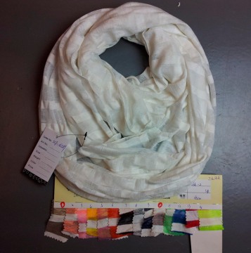 White arcylic stripes high quality wholesale lady scarf