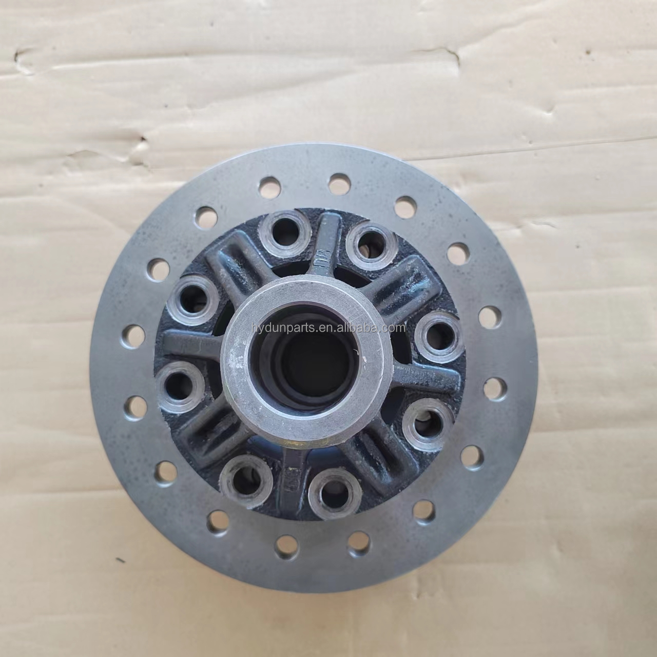 汽车零件 ！适用于 ISUZU FRR FBR 差速器壳体差速器壳体