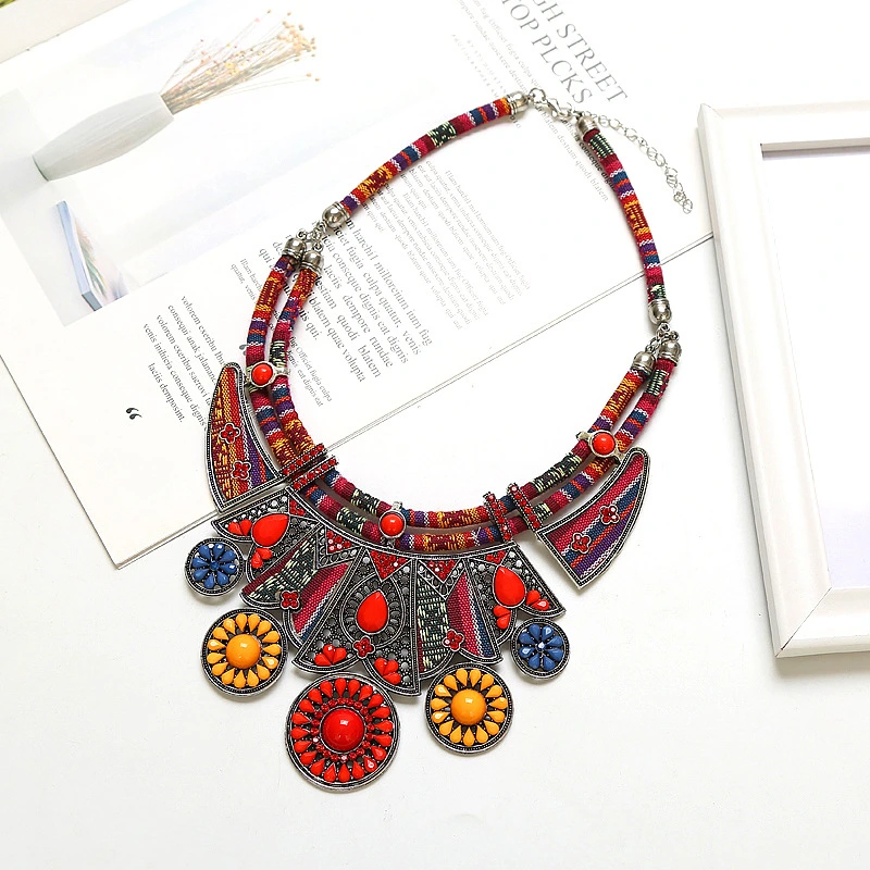 Retro Bohemian Necklace Pendant Earrings Two-Piece Jewelry Set