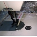 Long Arm Top and Bottom Feed Zigzag Sewing Machine