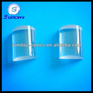 Plano-convex cylindrical lens optics