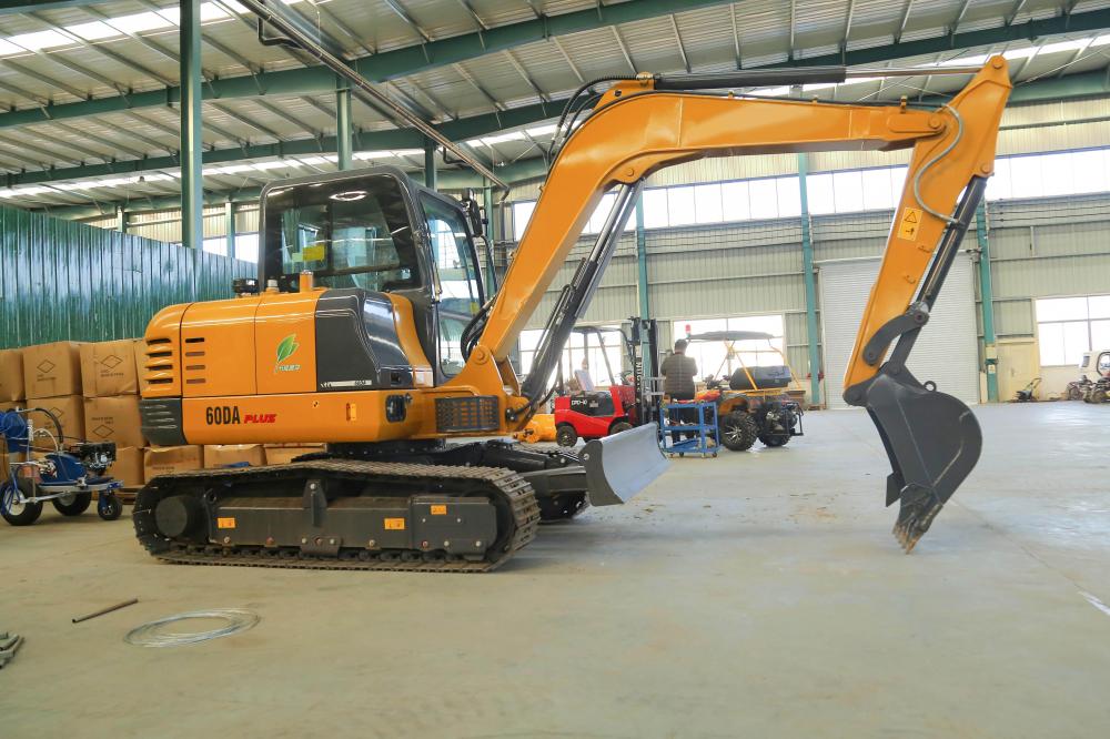 Nuoman 6ton Excavator 0.23cbm ขนาดถังพร้อม CE