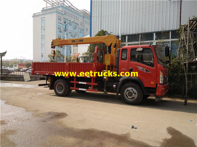 SINOTRUK 10ton Truck Cranes