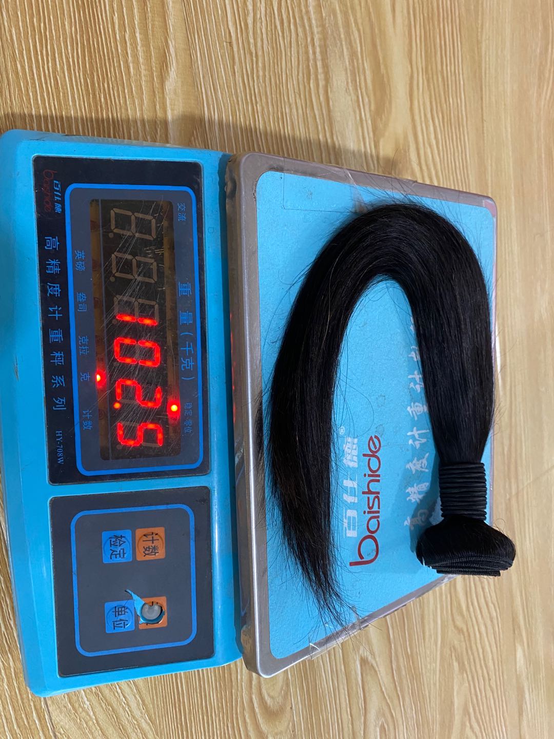 Cheap 30inch Indian hair weave bundles Natural color Virgin hair Cuticle aligned Brazilian hair Extension