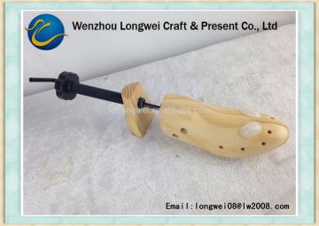reliable quality cedar wooden shoe trees