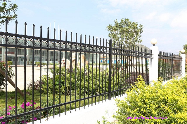 Decorative Zinc Fence