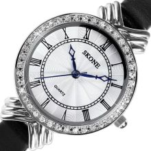 Diamond Waterproof Japan Quartz Movt Watches Bangle With Date