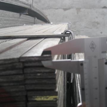 straightening machine for flat steel