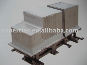 Cabinet foaming mould