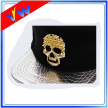 5 Panels Metal Logo Snapback Cap