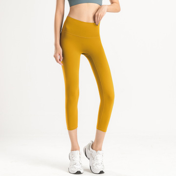 Pehea e hana ai i kāu mau Capri Leggings