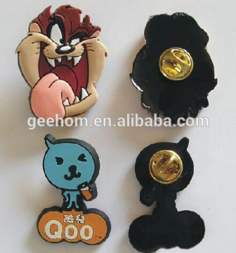 custom soft pvc brooch breastpin, pvc souvenir pins